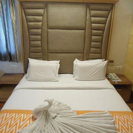 מדוראי Hotel Rajadhane מראה חיצוני תמונה
