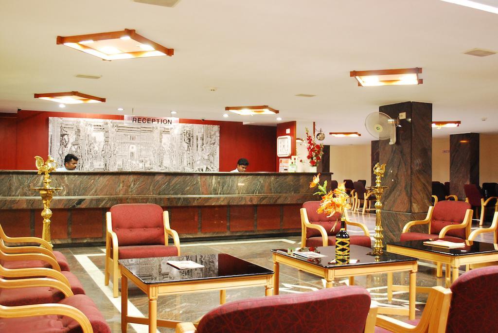 מדוראי Hotel Rajadhane מראה חיצוני תמונה