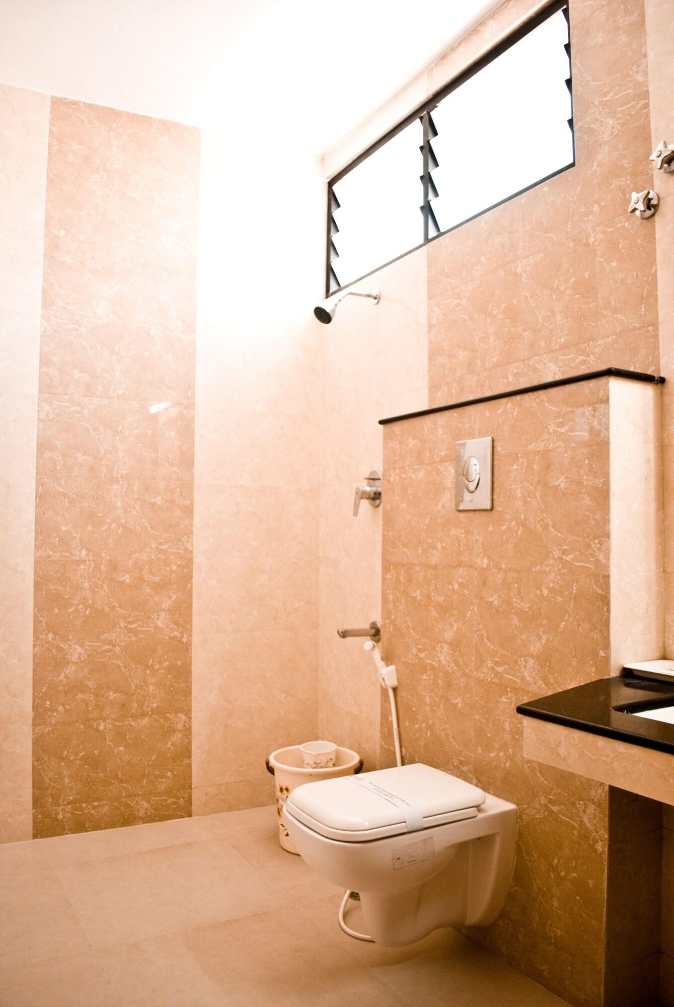 מדוראי Hotel Rajadhane מראה חיצוני תמונה