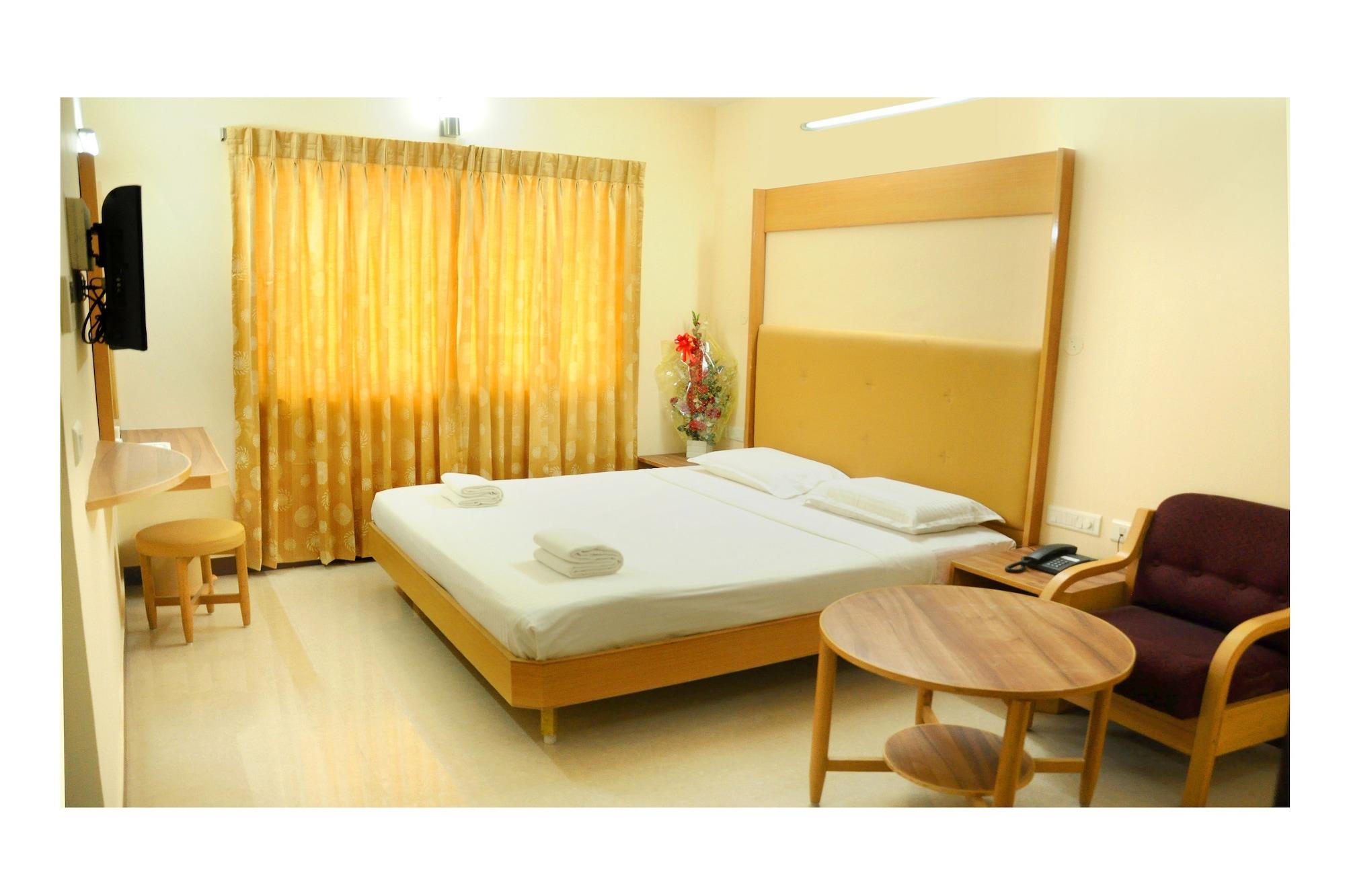 מדוראי Hotel Rajadhane מראה חיצוני תמונה