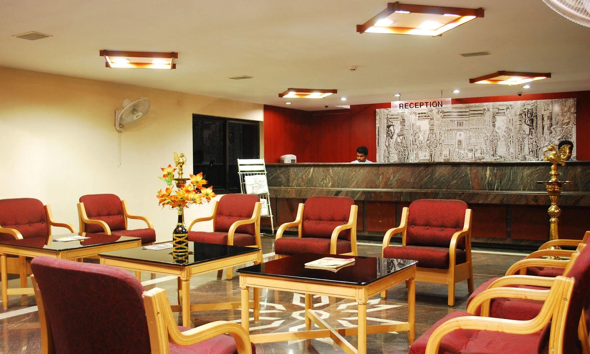 מדוראי Hotel Rajadhane מראה חיצוני תמונה