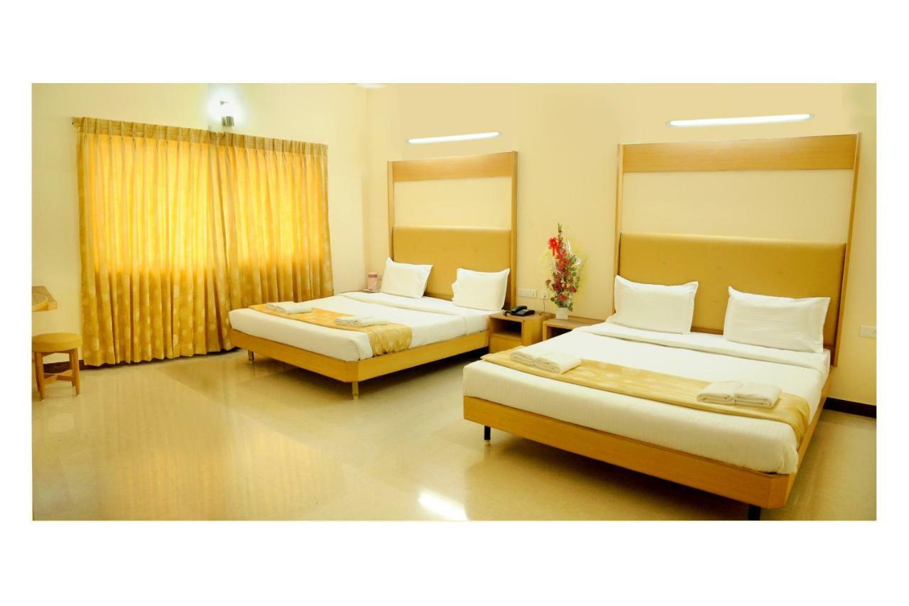 מדוראי Hotel Rajadhane מראה חיצוני תמונה