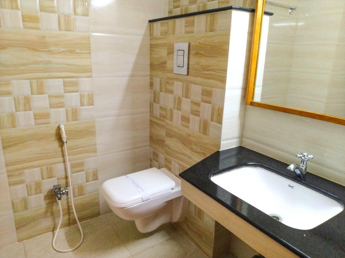 מדוראי Hotel Rajadhane מראה חיצוני תמונה