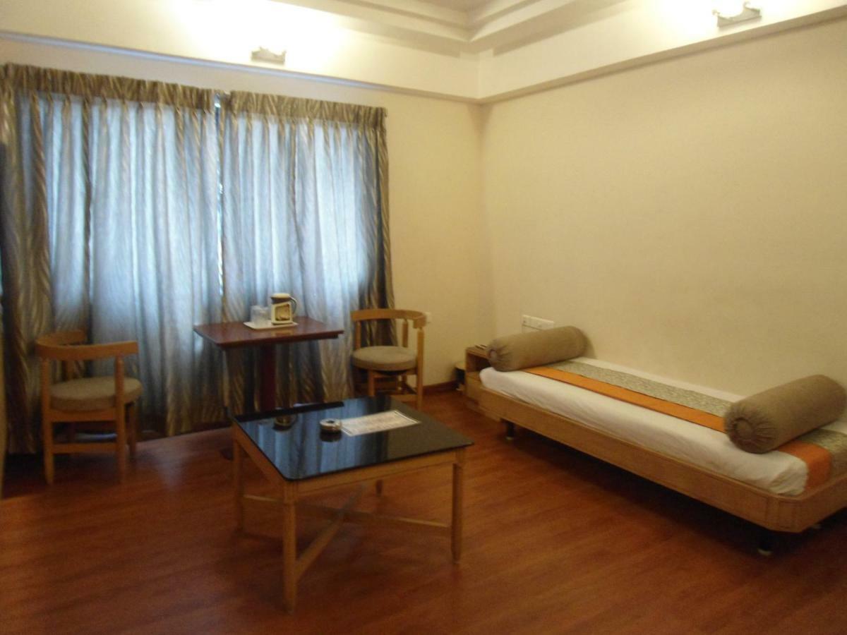 מדוראי Hotel Rajadhane מראה חיצוני תמונה