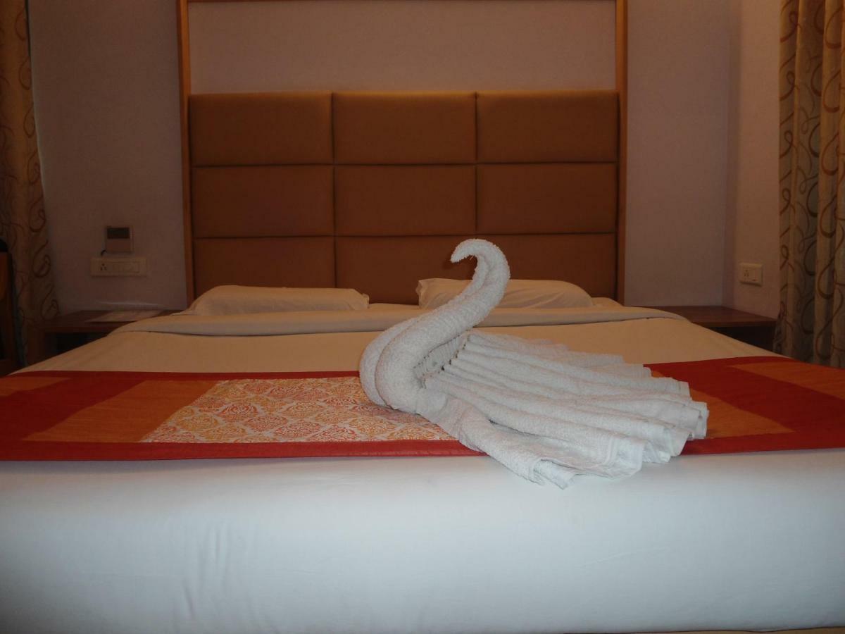 מדוראי Hotel Rajadhane מראה חיצוני תמונה